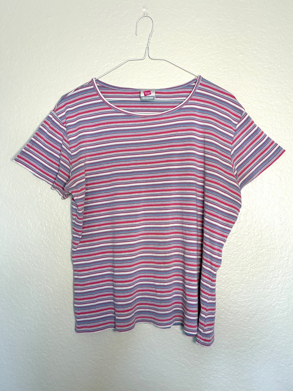 VTG Hanes Striped Short-Sleeve Crewneck Tee - Pink, Blue & White Y2K Retro Fun